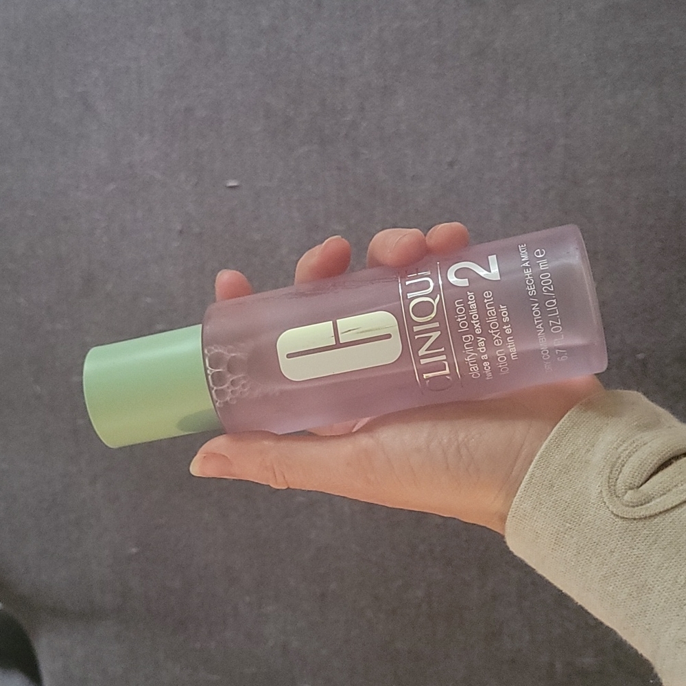 Clinique Clarifying exfoliate